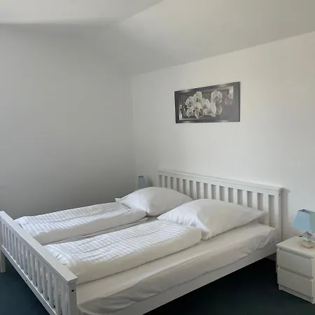 Ferienwohnung Am Bahnhof * ווינטרברג