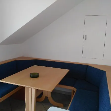 Ferienwohnung Am Bahnhof דירה
